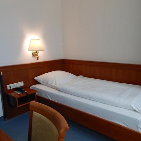 Hotel Pfeffermuehle Borchen Buitenkant foto